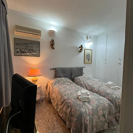 Hotel Stanza Con Ottima Posizione Rom Exterior foto